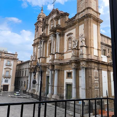 I Balconi Di San Domenico Apartment ปาแลร์โม ภายนอก รูปภาพ
