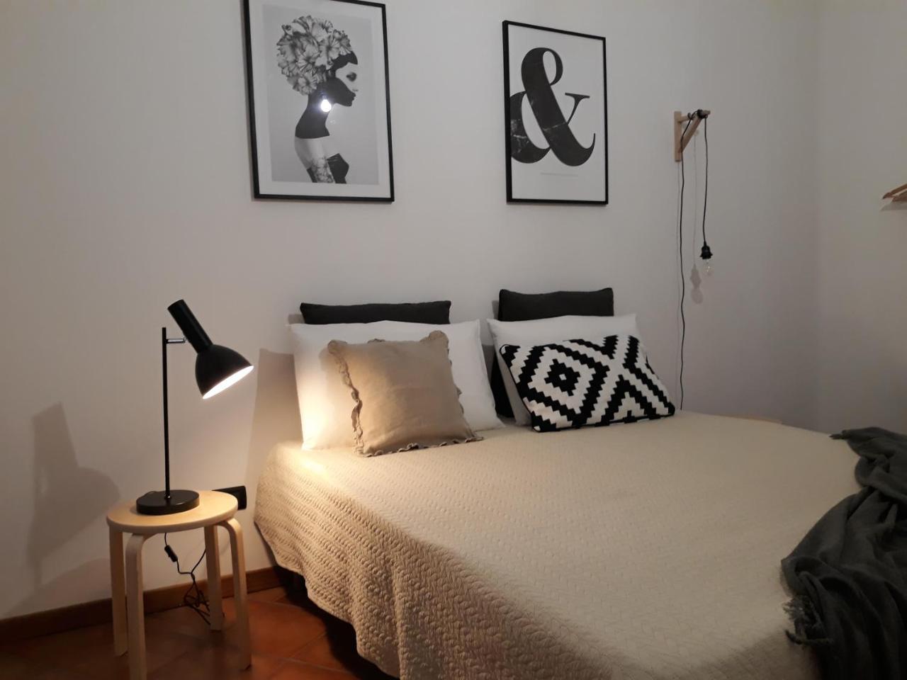 I Balconi Di San Domenico Apartment ปาแลร์โม ภายนอก รูปภาพ