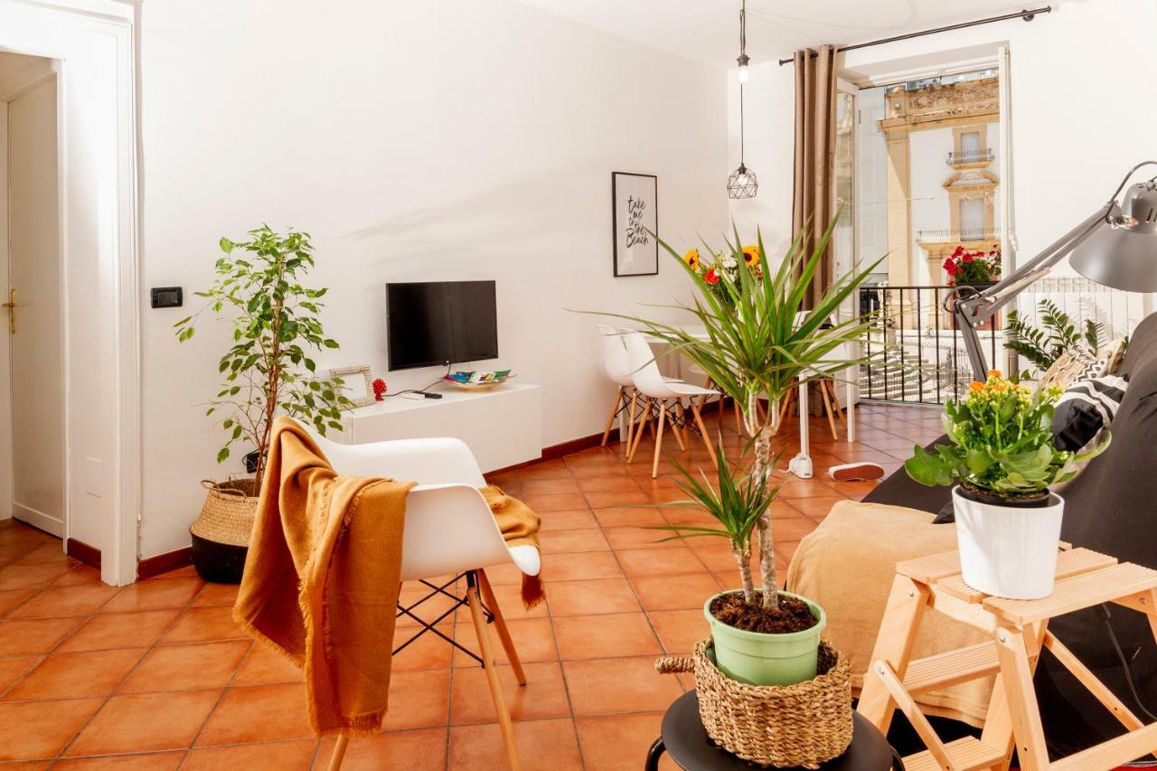 I Balconi Di San Domenico Apartment ปาแลร์โม ภายนอก รูปภาพ